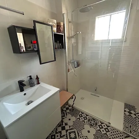 Maison Climatisee Avec Parking Pres De La - Fr-1-837-3 * أرجيليه- سور- مير