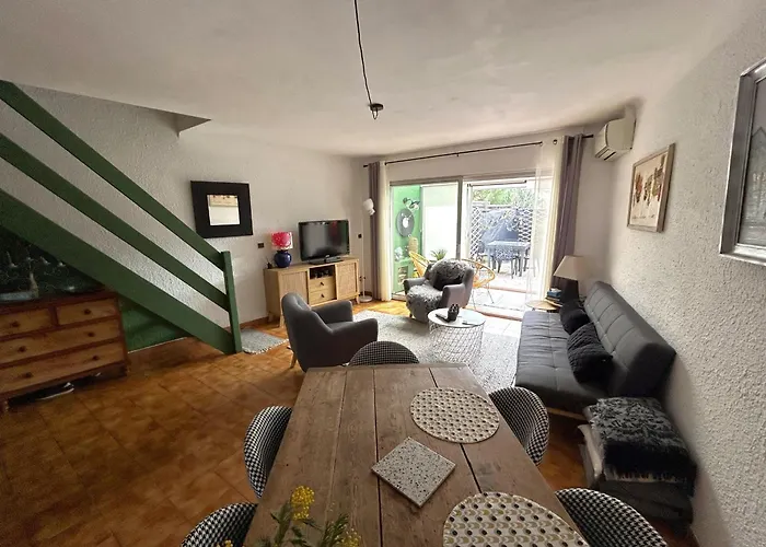 Дом отдыха Maison Climatisee Avec Parking Pres De La - Fr-1-837-3 *